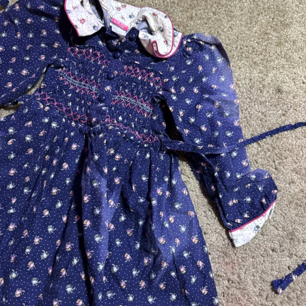 Vintage Dolly Flinders Girls Navy Blue Floral Smocked Cotton Dress Size 6 F6519